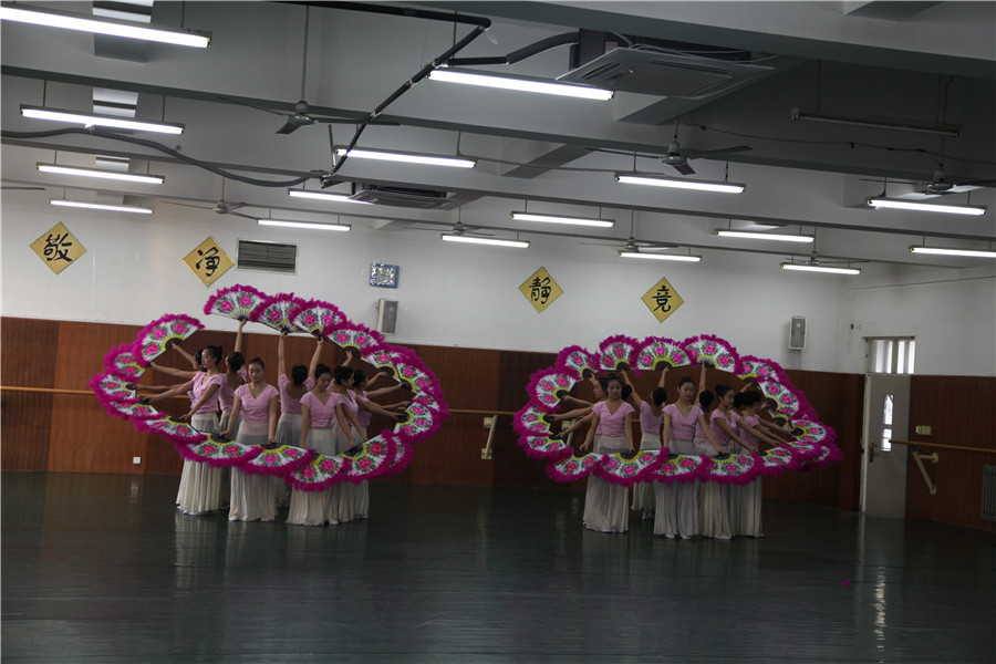 beat365亚洲体育官方网站