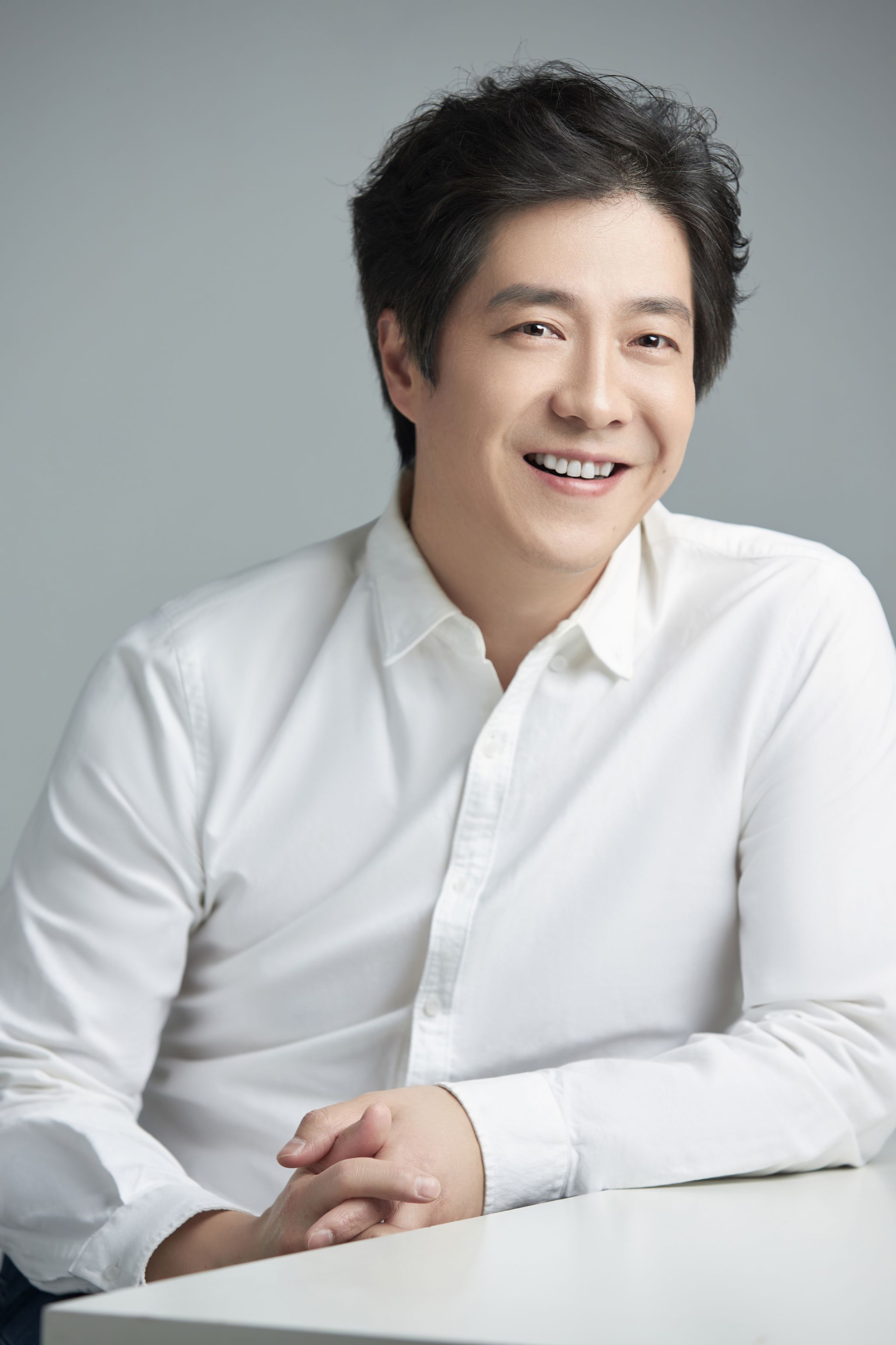 马翱：经理、党总支副书记